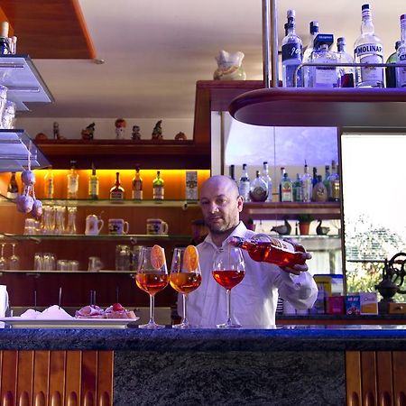 Hotel La Fenice Lignano Sabbiadoro Eksteriør billede